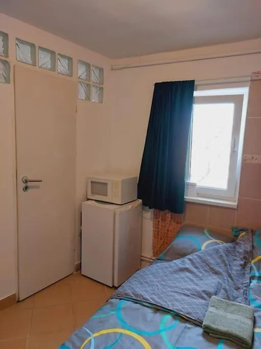 Tiny Studio Next To Unirii Apartment Bucharest