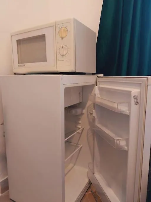 Tiny Studio Next To Unirii Apartment Bucharest 0*,  Romania